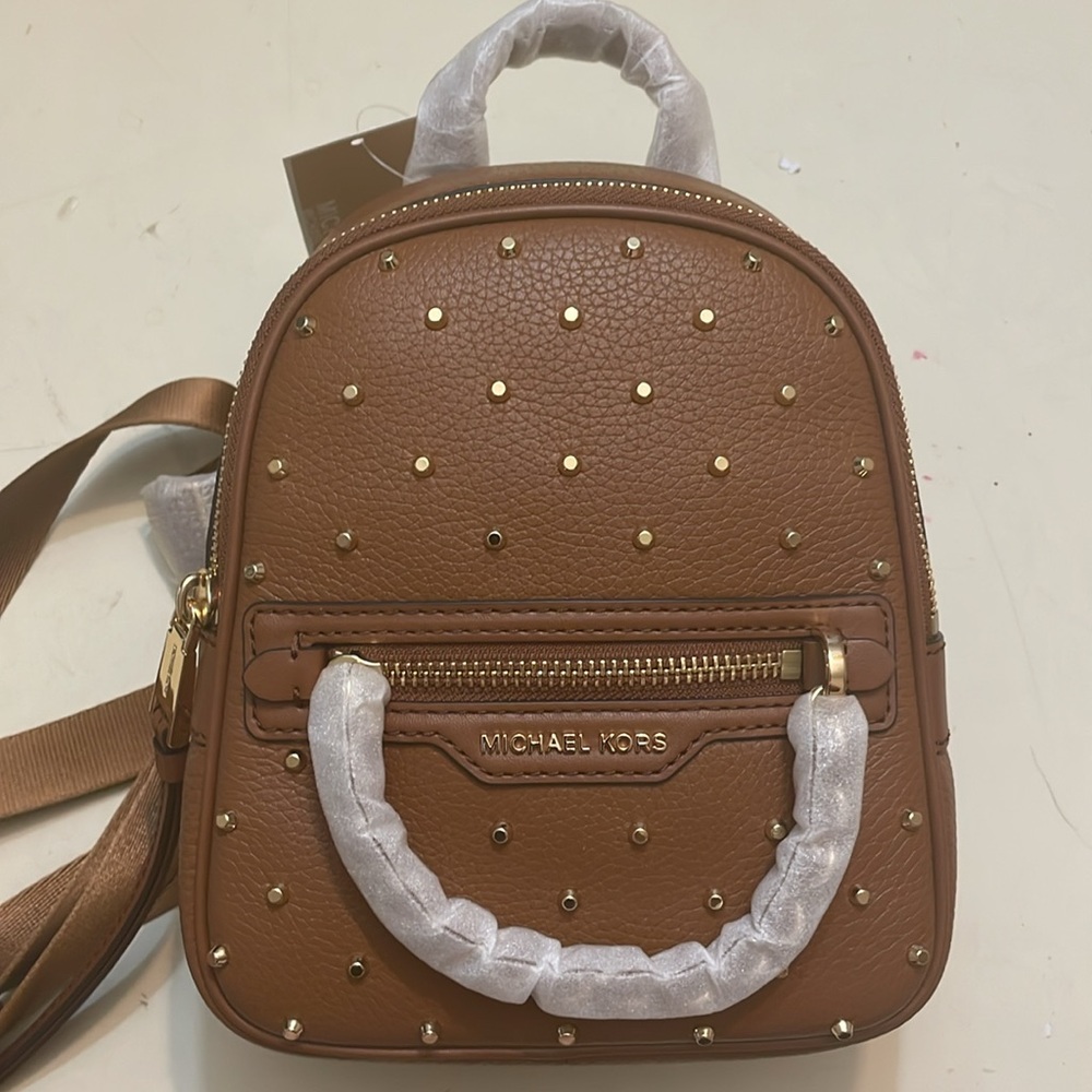 Michael Kors Elliot Extra Small Leather Convertible Messenger Backpack NWT! - Picture 2 of 10